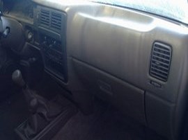 1995 TOYOTA TACOMA WHITE STD CAB 3.4 MT 2WD.  Z24860